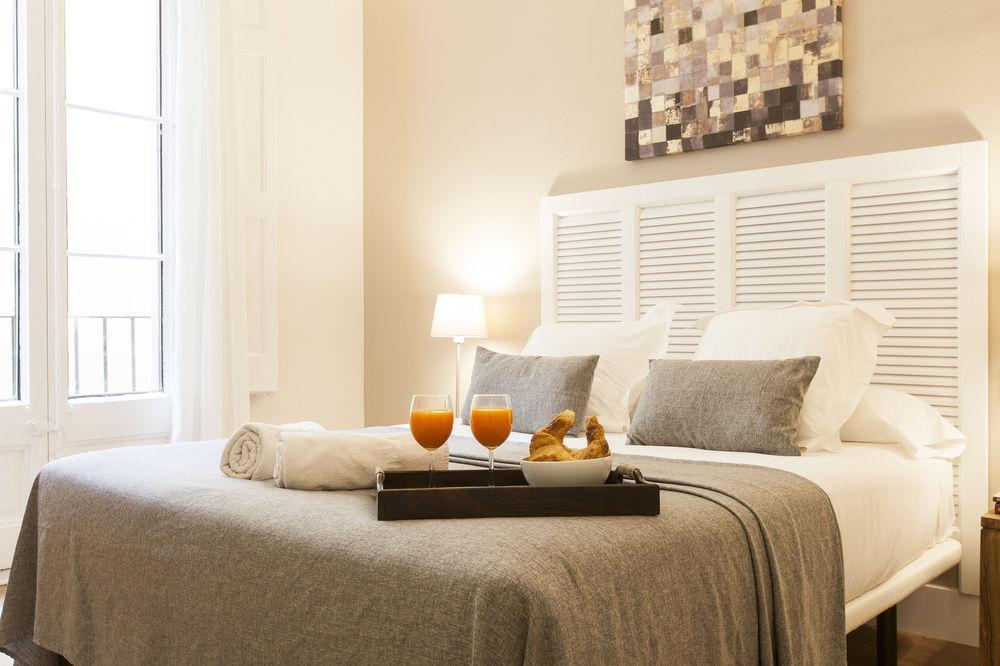 Aspasios Urquinaona Apartments Barcelona Zewnętrze zdjęcie