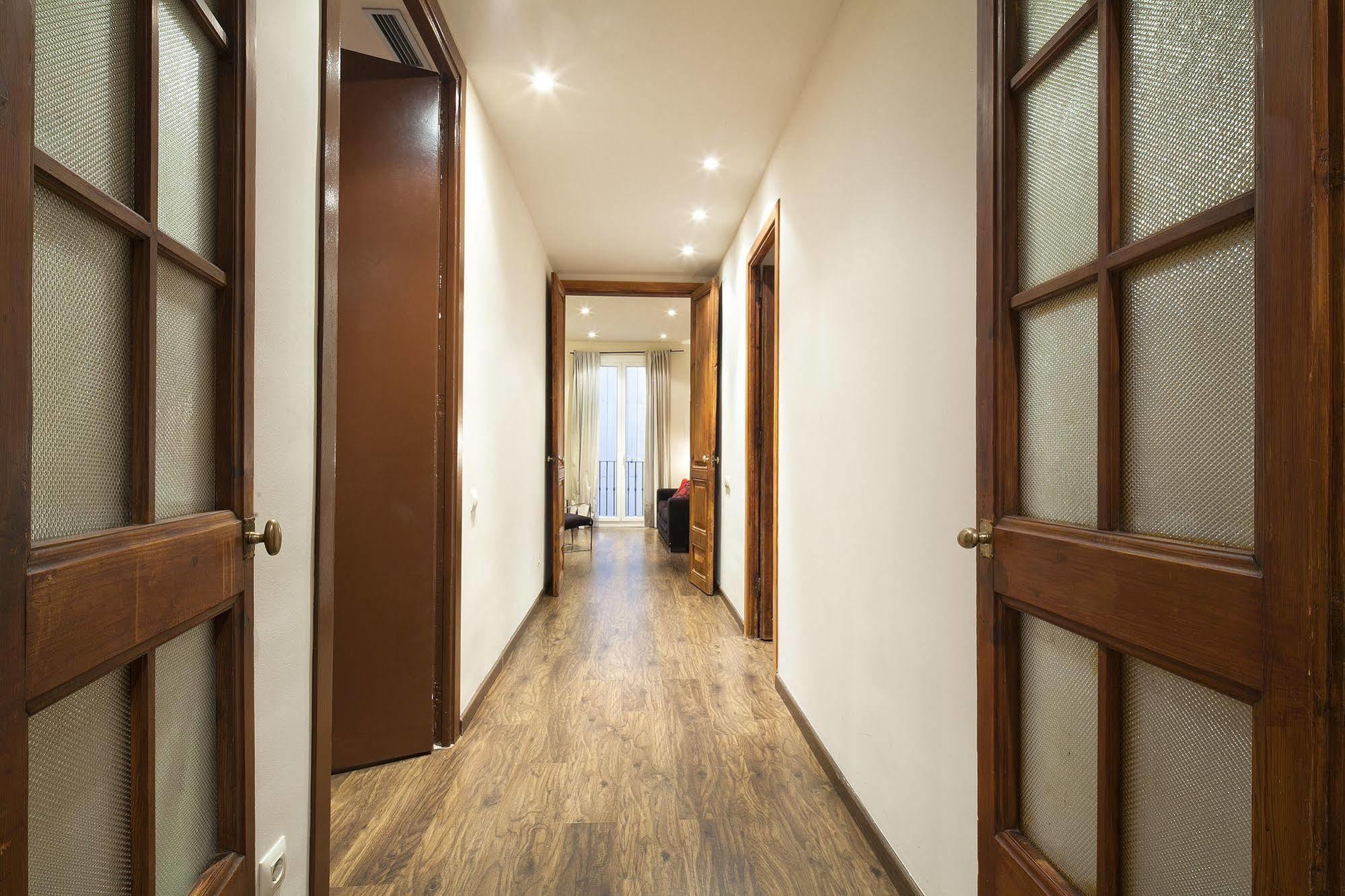 Aspasios Urquinaona Apartments Barcelona Zewnętrze zdjęcie
